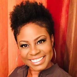 Meet your Posher, Nikki